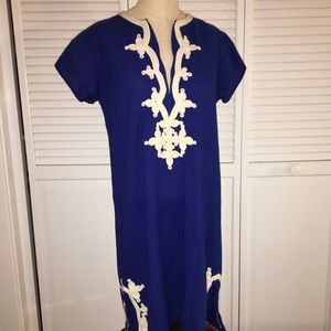 Dreamy Gellabia lightweight cotton caftan dress.